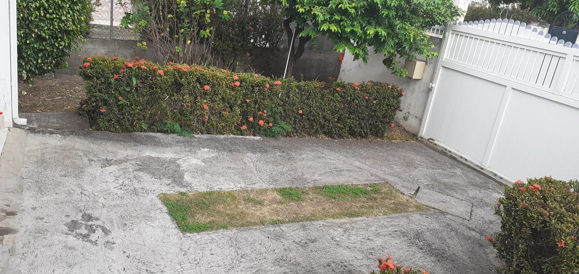 Le P'Tit Nid Cocodydy Apartment Baillif Exterior foto